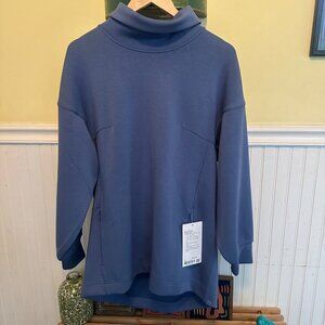 Lululemon NWT M Womens Blue Mock Neck Pullover With Side Pockets Size M